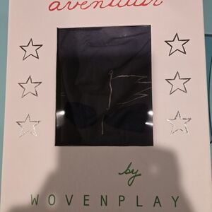 Wovenplay Knight Costume in Black, Lion Crest